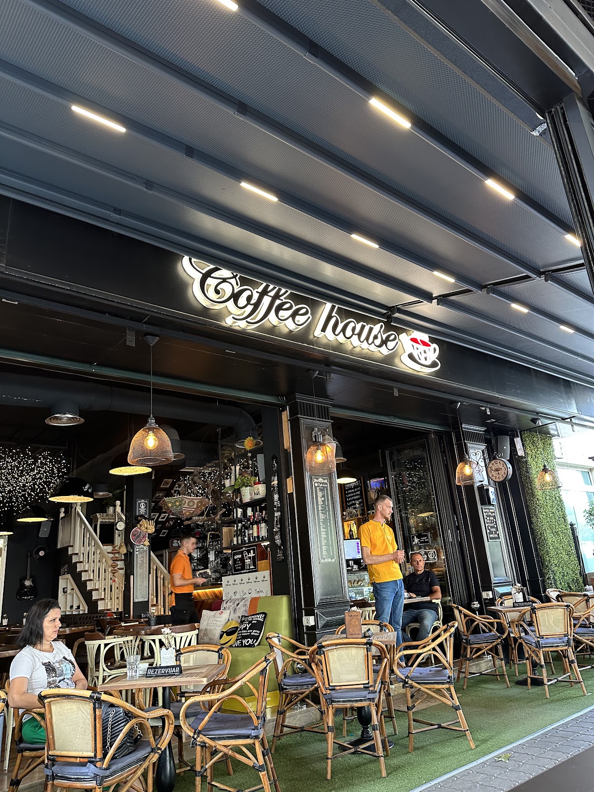 Coffee House photo 4