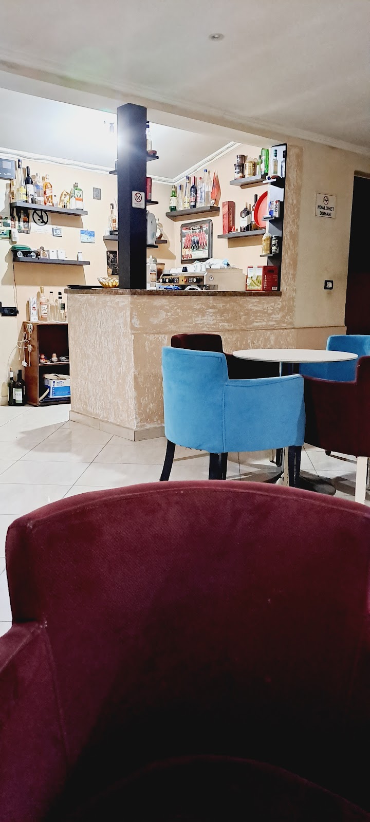 Bar Guzi, Krast photo 5