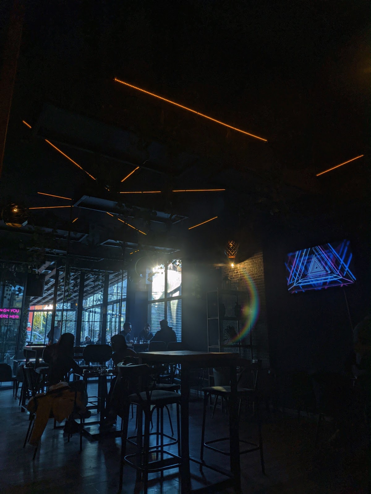 N'Pauzë BAR photo 2