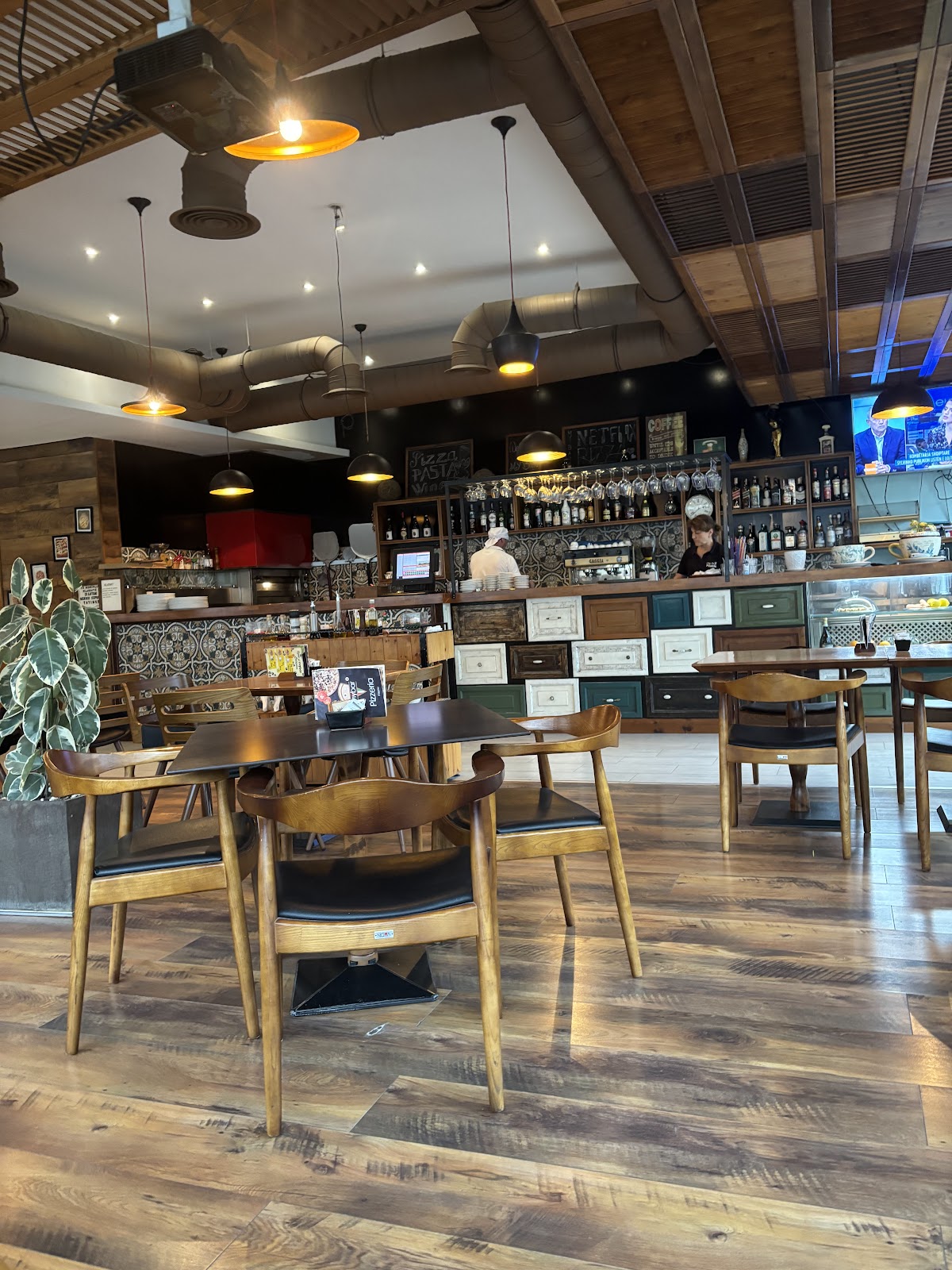 My Bar 2 – Lezhë photo 3