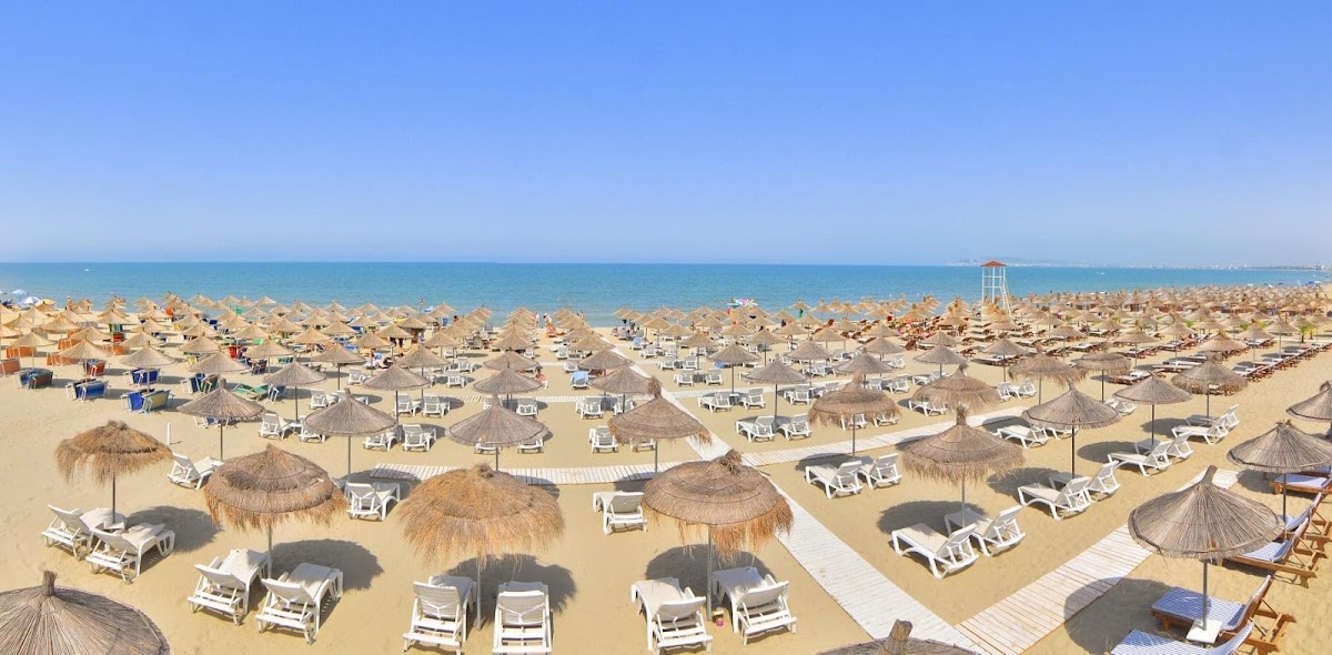 Sandy Beach Resort Golem