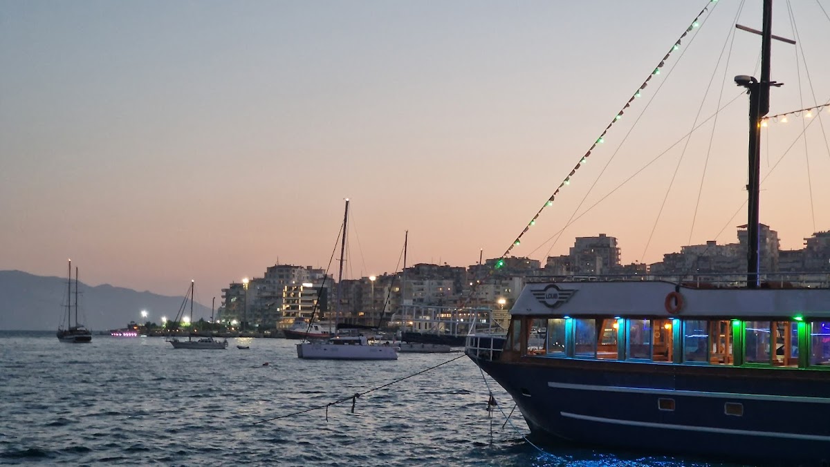 Sarande Beach photo 3