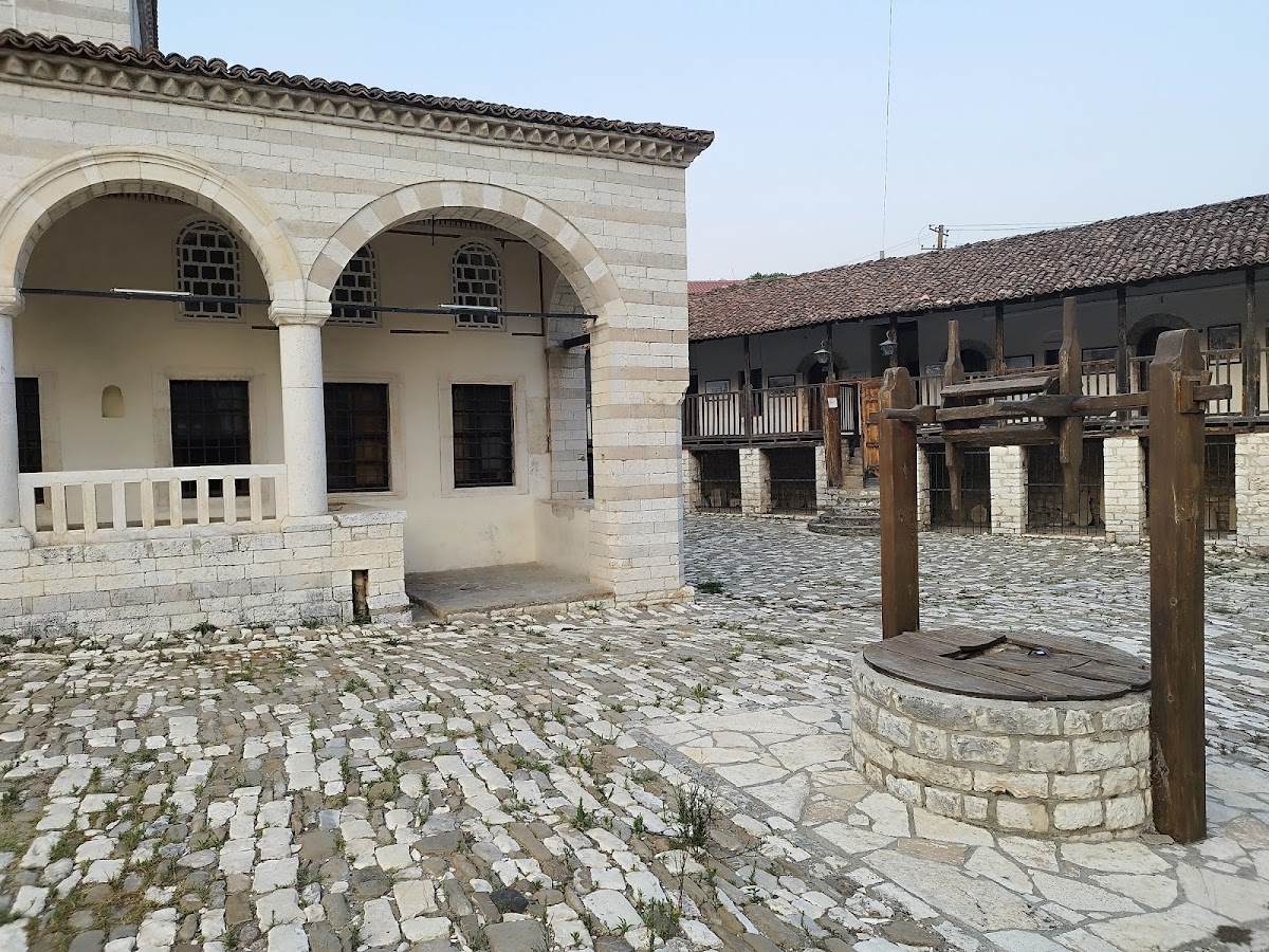 Halveti Tekke, Berat photo 3