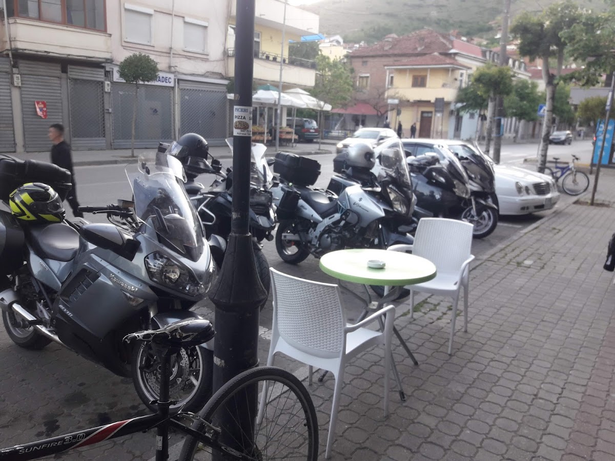 BAR KAFE EDI
