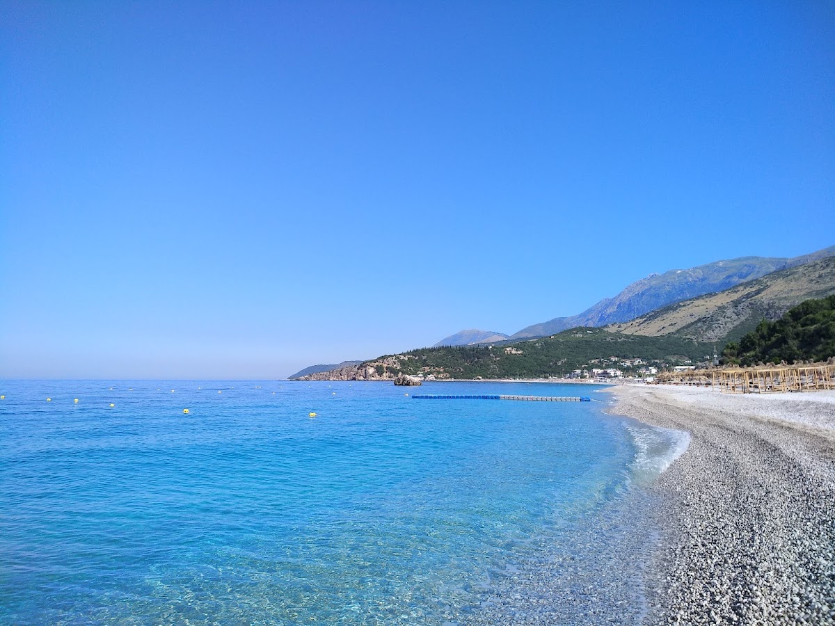 Apelistra Beach