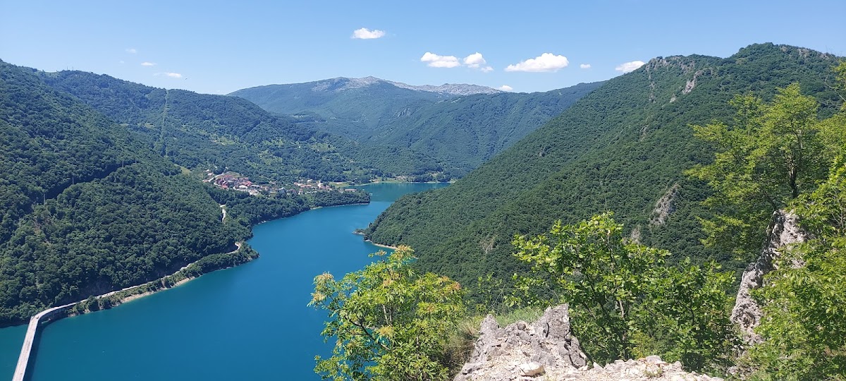 Ura e Drinit të Bardhë
