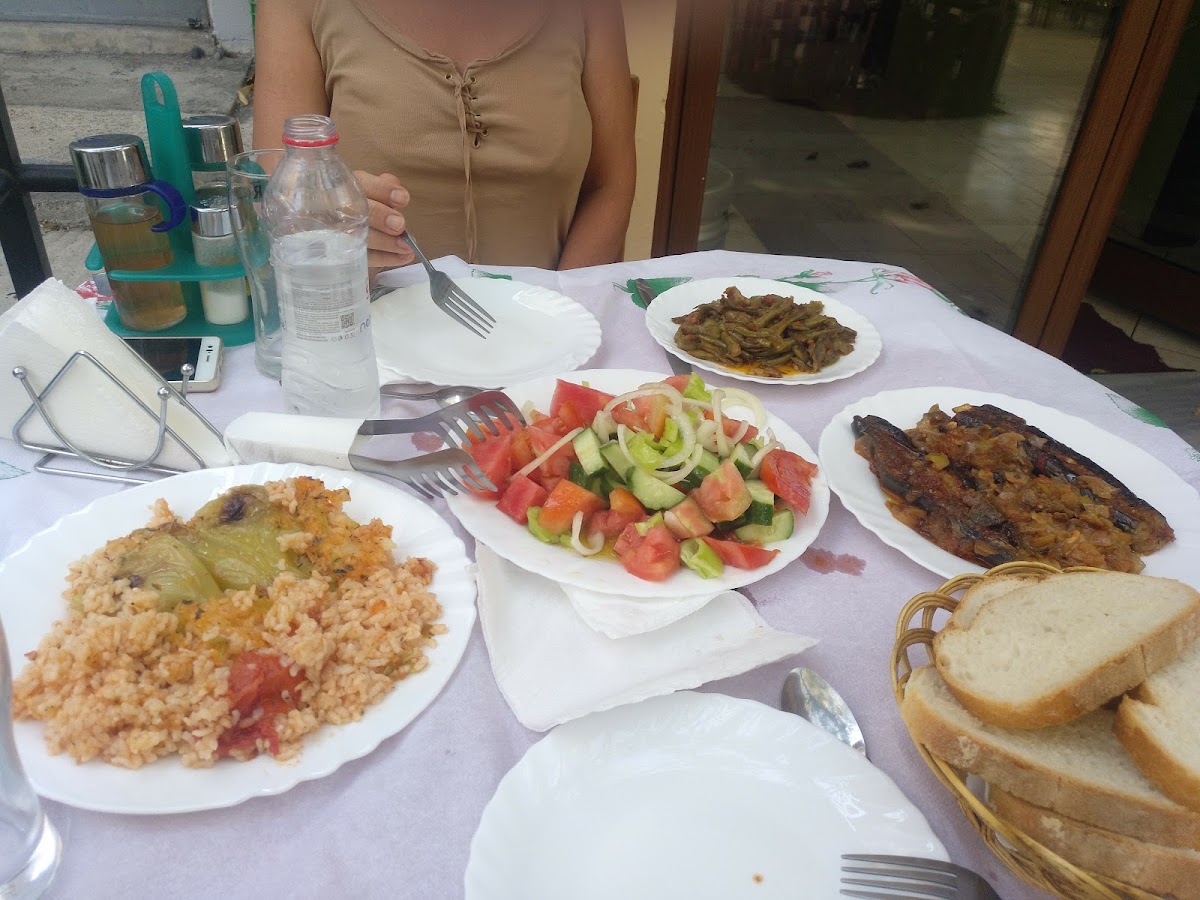 Restorant "Arra"