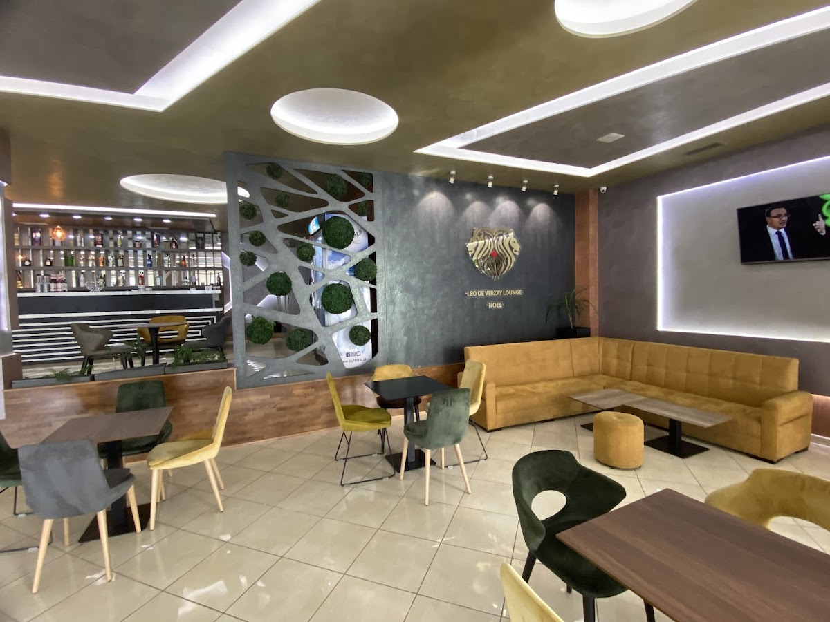 Friends Bar