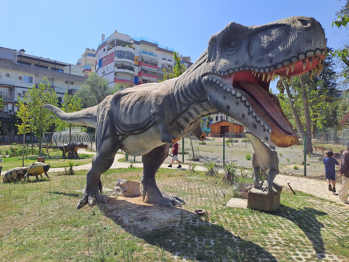 Parku Zoologjik i Tiranës photo 5