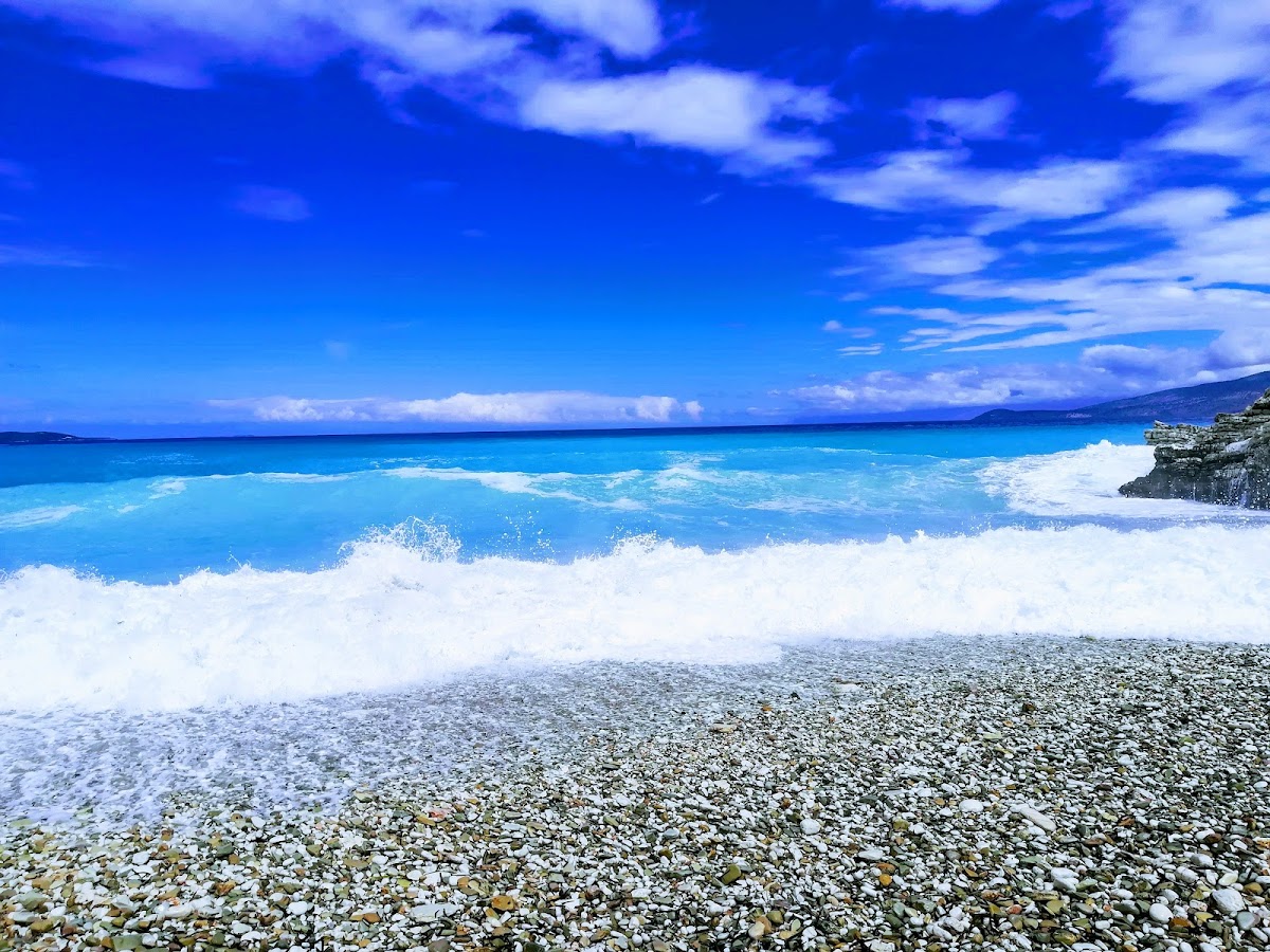 Pulëbardha Beach photo 4