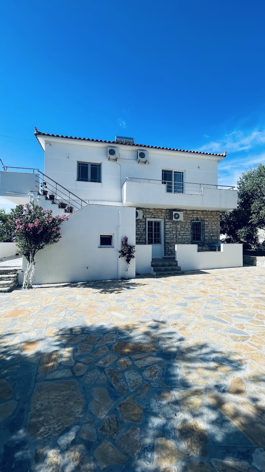 Guesthouse Dollomaja Ksamil