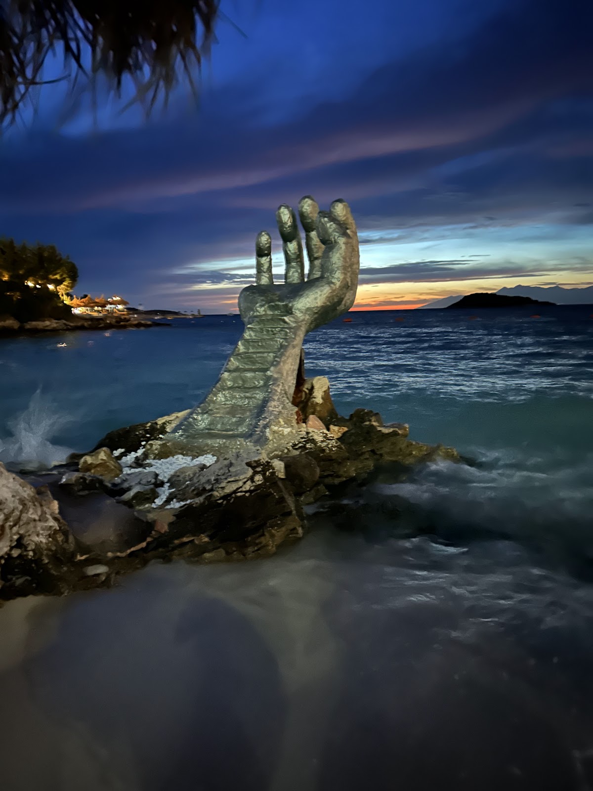 Hand of Ksamil photo 3