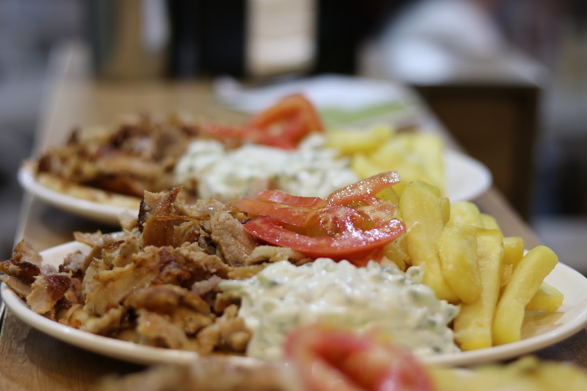 GUMA Souvlaki Himara photo 2