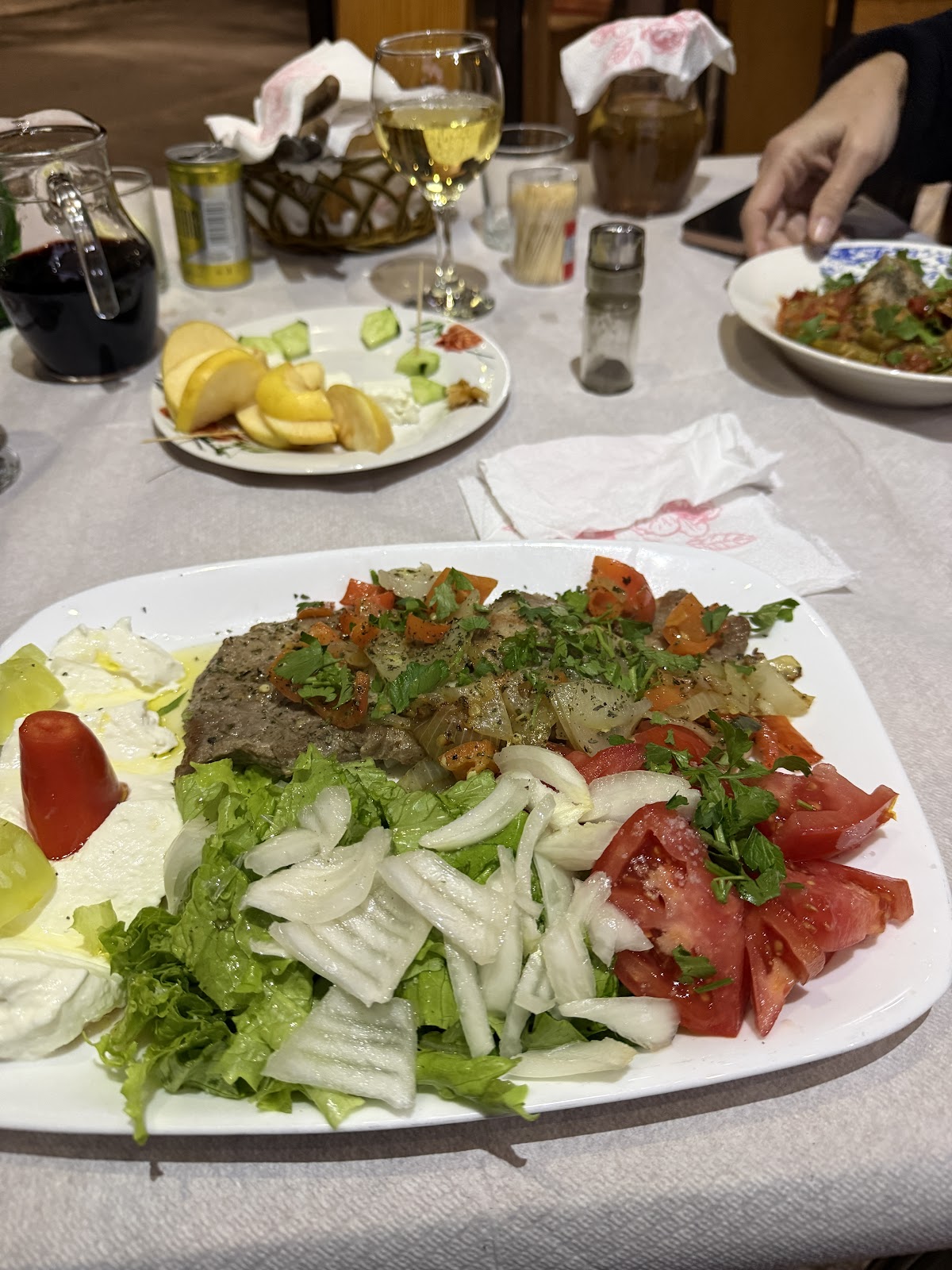 Hani Kikes Restaurant Bar photo 3