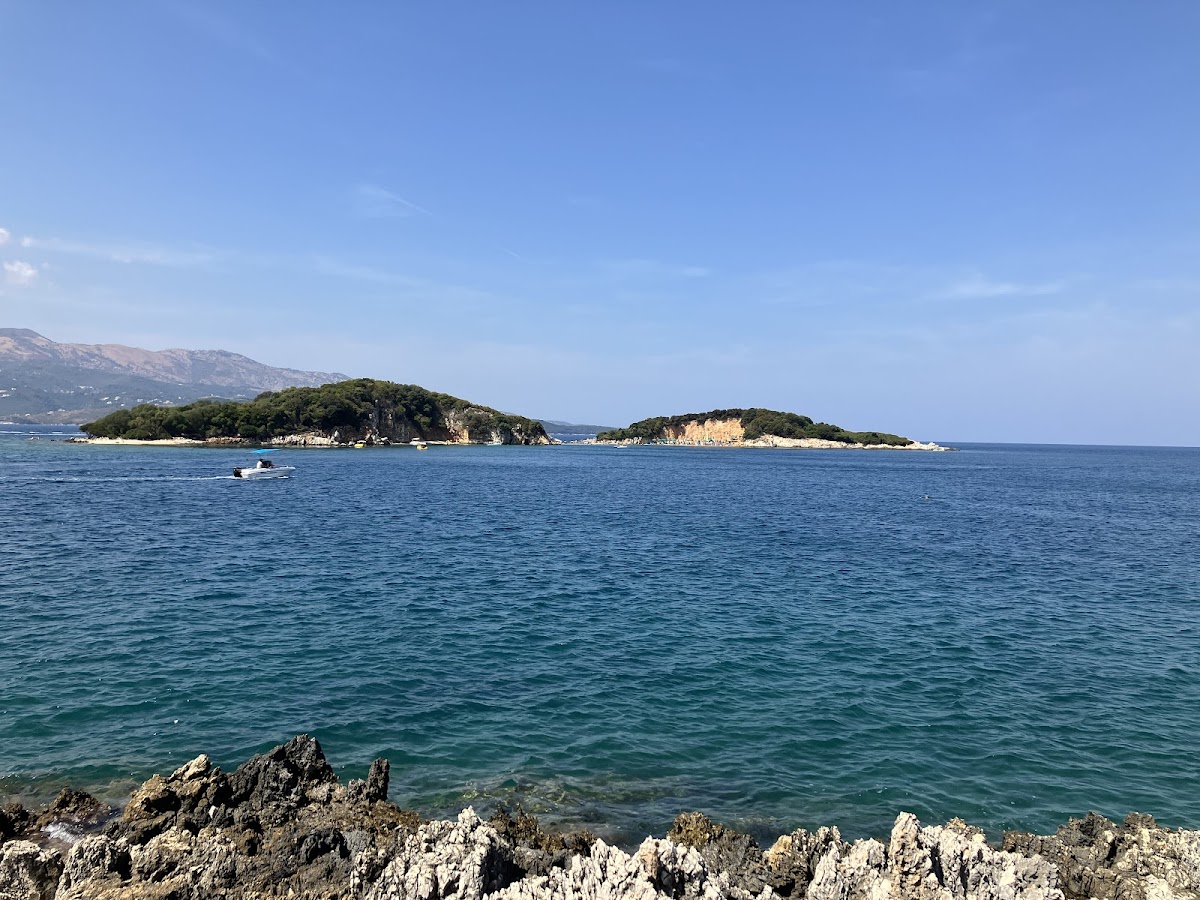 Ksamil Beach — Plazhe në Ksamil