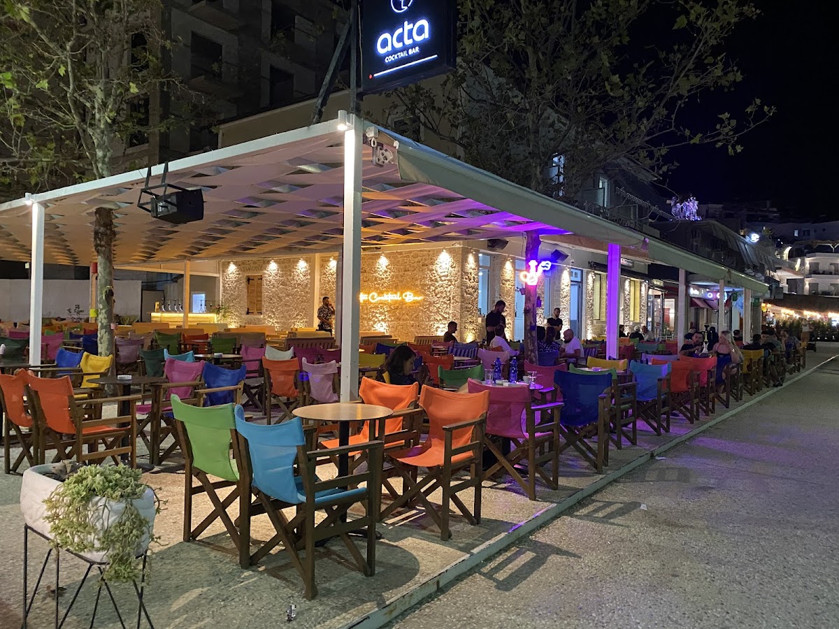Acta Cocktail Bar