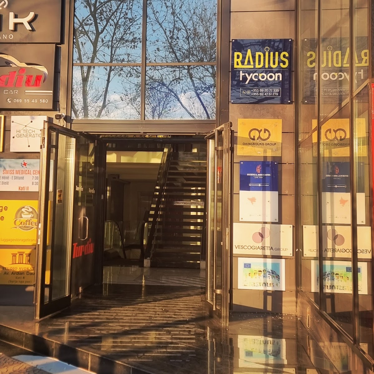 Radius Rent a Car photo 2