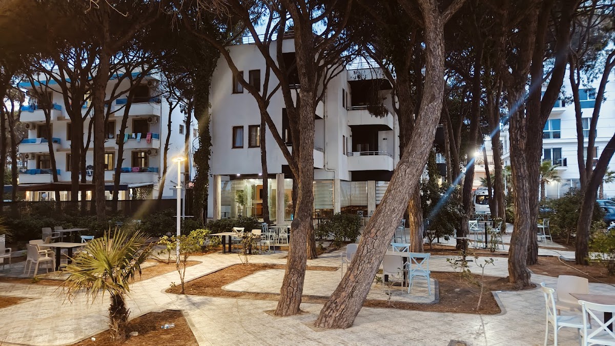 Kastrati Hotel