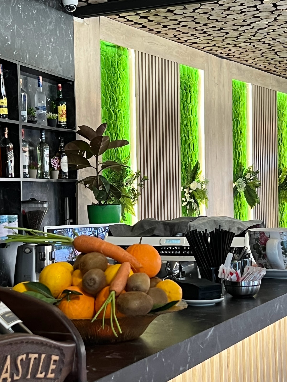 SAG BAR photo 2