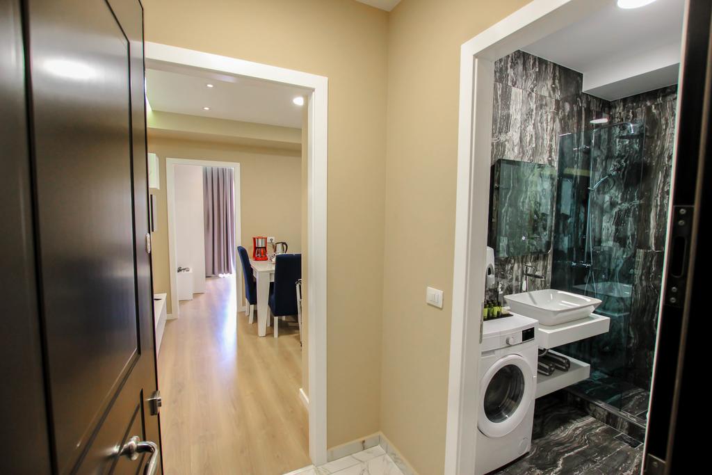 Brilant Luxury Apartment photo 3