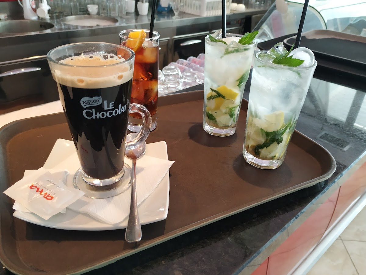 Jesa Cafe Bar photo 2