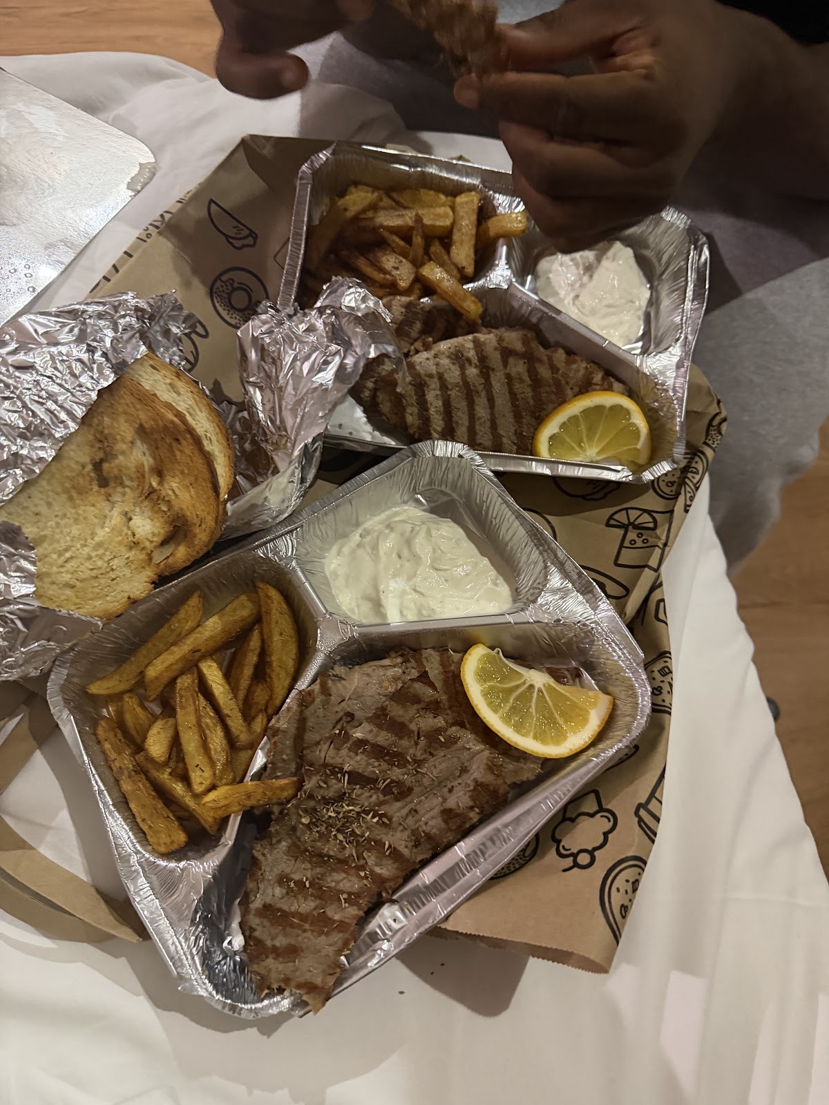 AT 29 Pizza&Grill photo 2