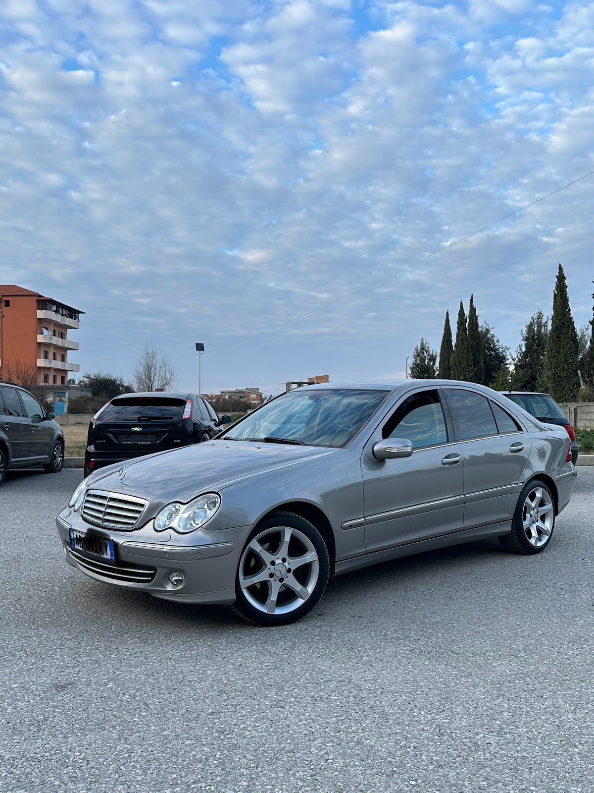 Makina me qira Pano (rent a car) photo 2