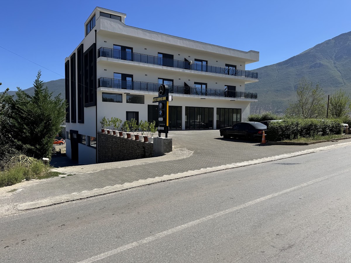 Eden House photo 3
