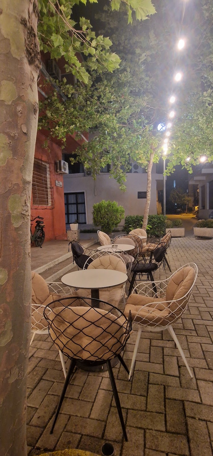 Tre Racat Bar & Bistro photo 4