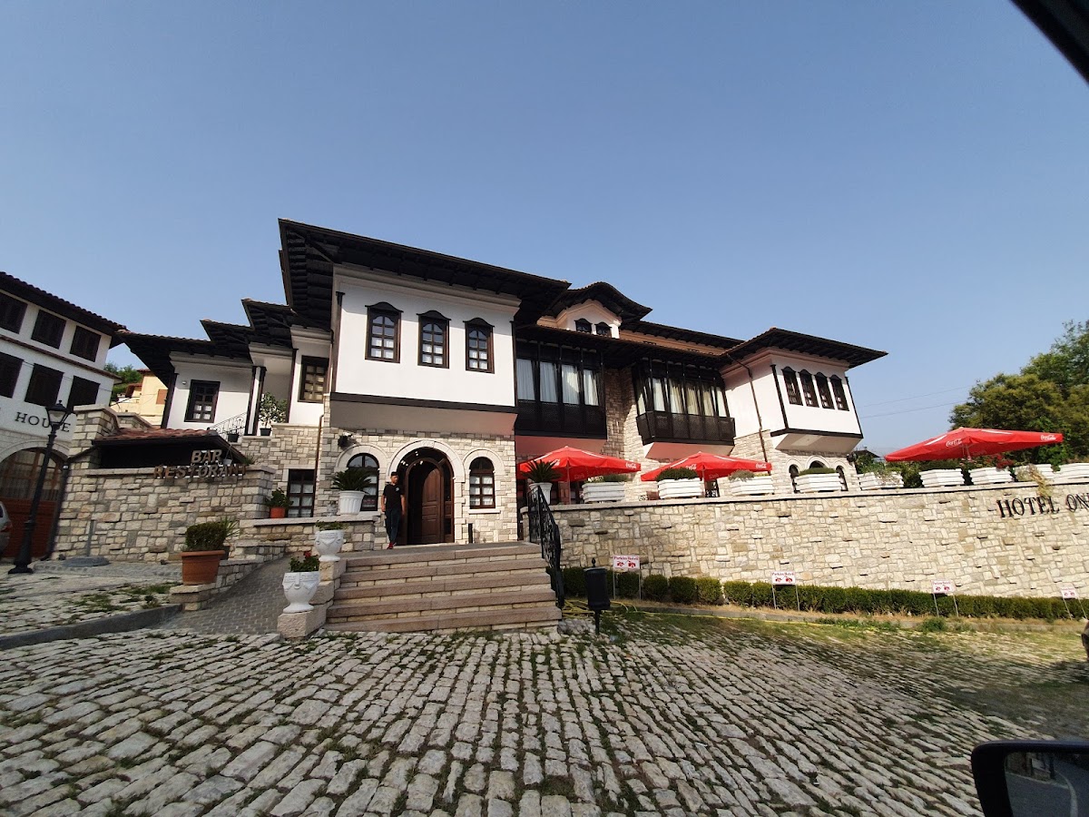 Heraklis Hotel