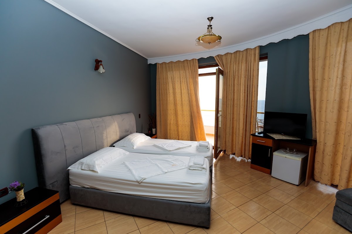 Hotel Monte Carlo photo 2