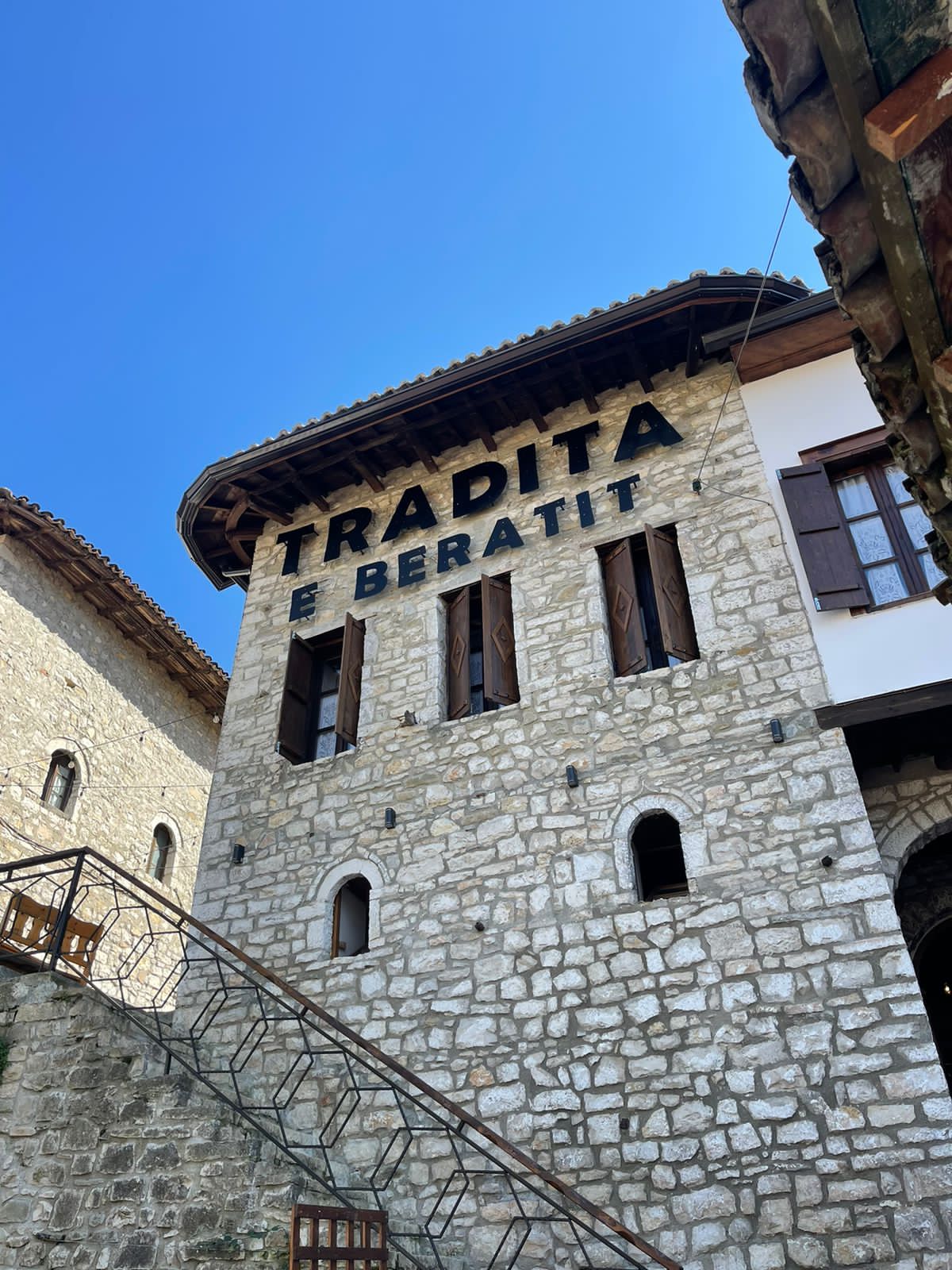 Tradita e Beratit - Hotel & Restaurant photo 4