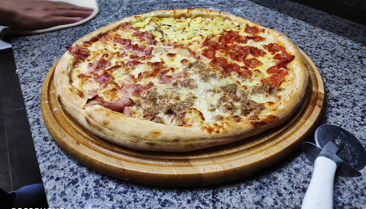 Eja's Pizza photo 4