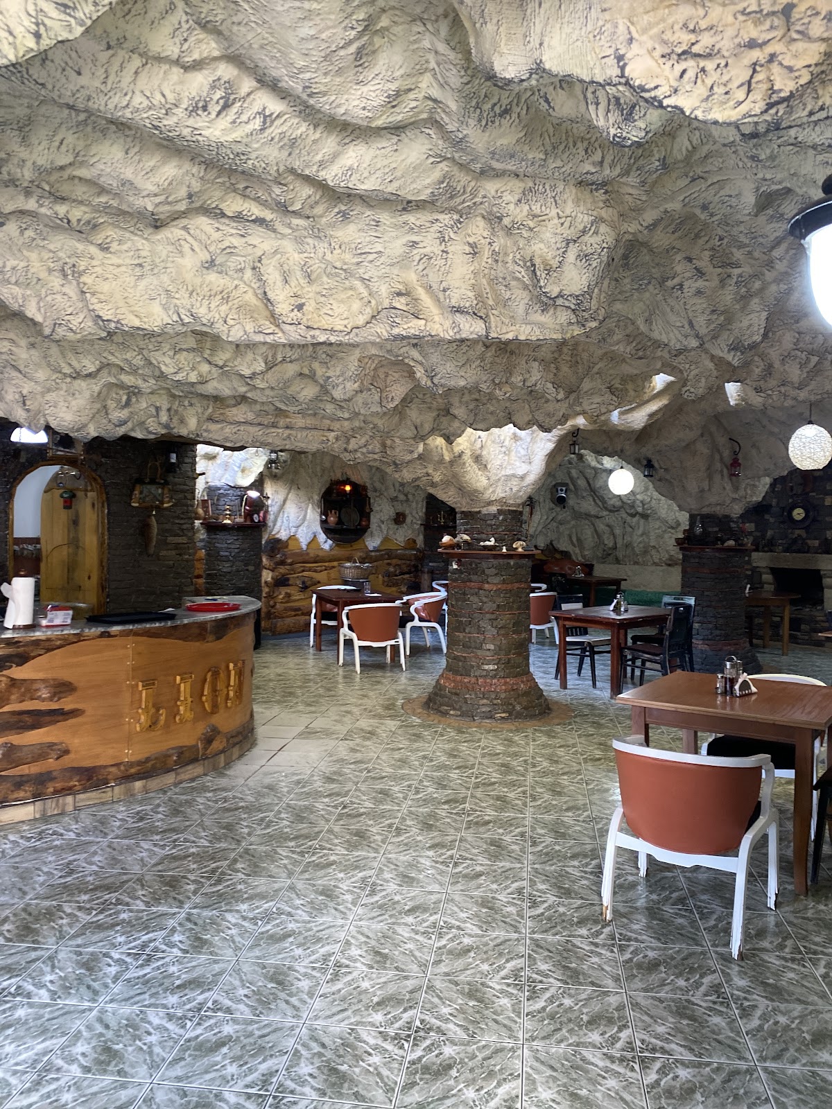 Taverna Lion