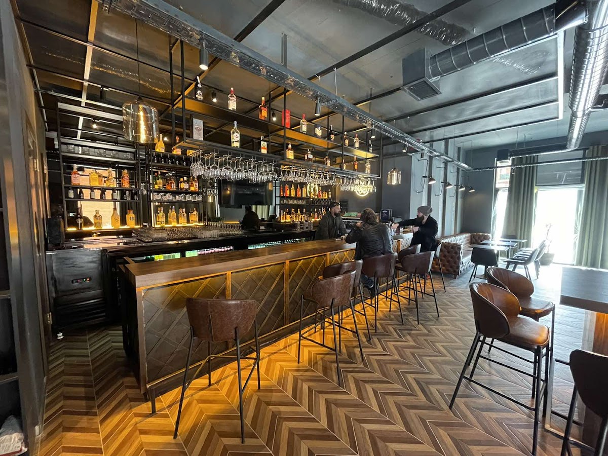 Monarch Bar