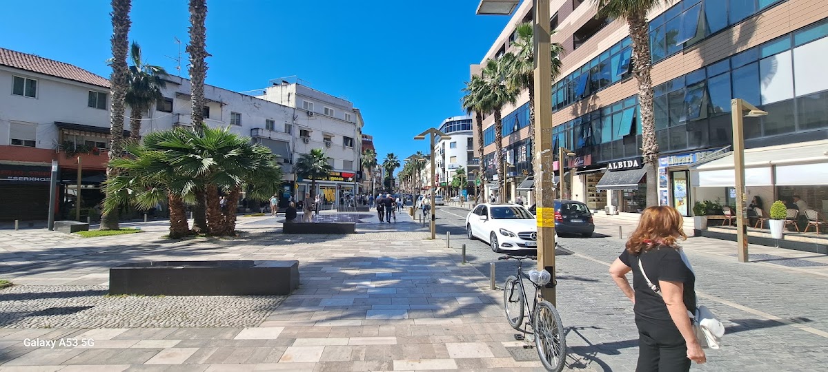Durrës city (seafront) photo 2