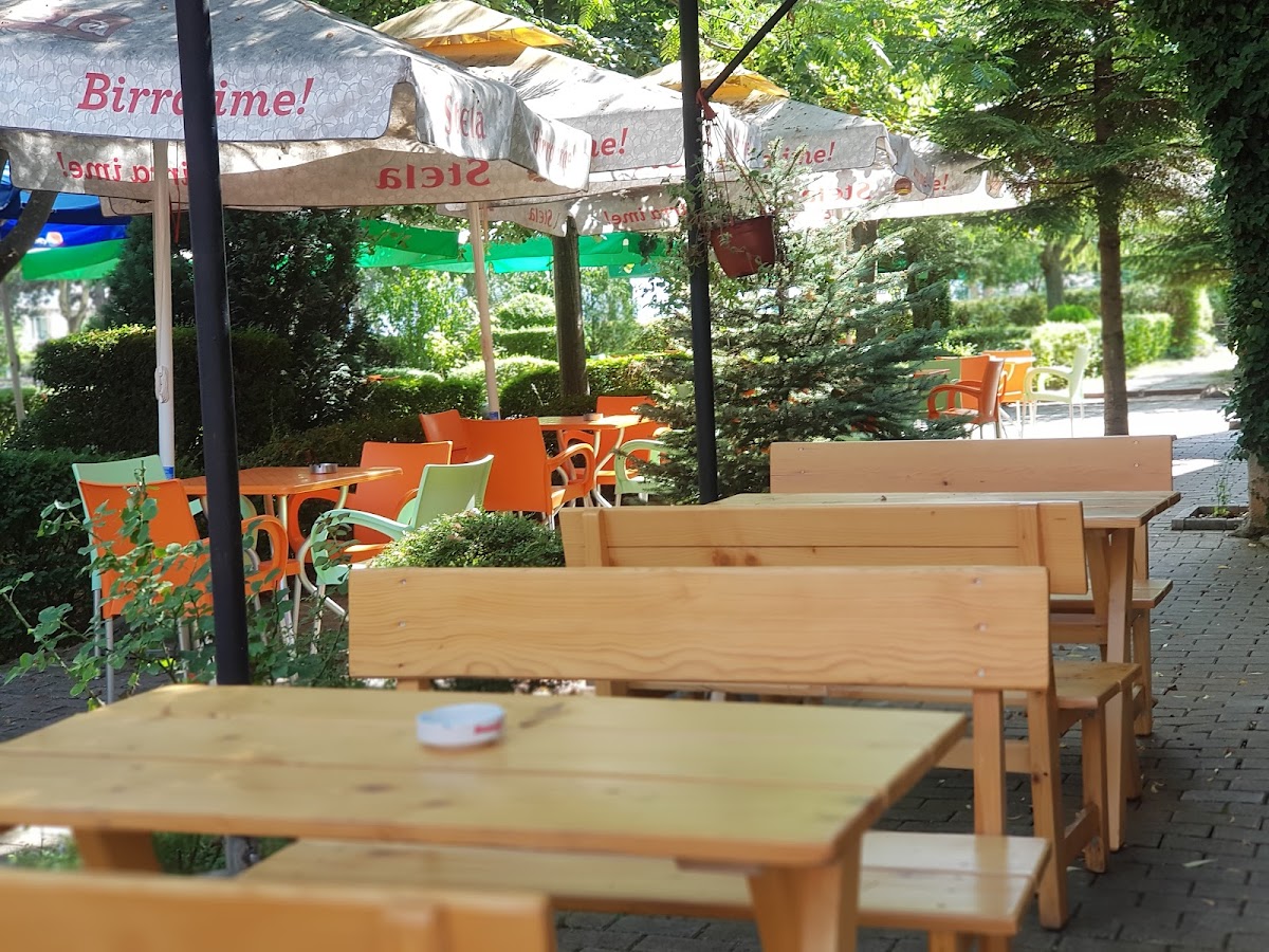 Bar Kafe " KINEMAJA"