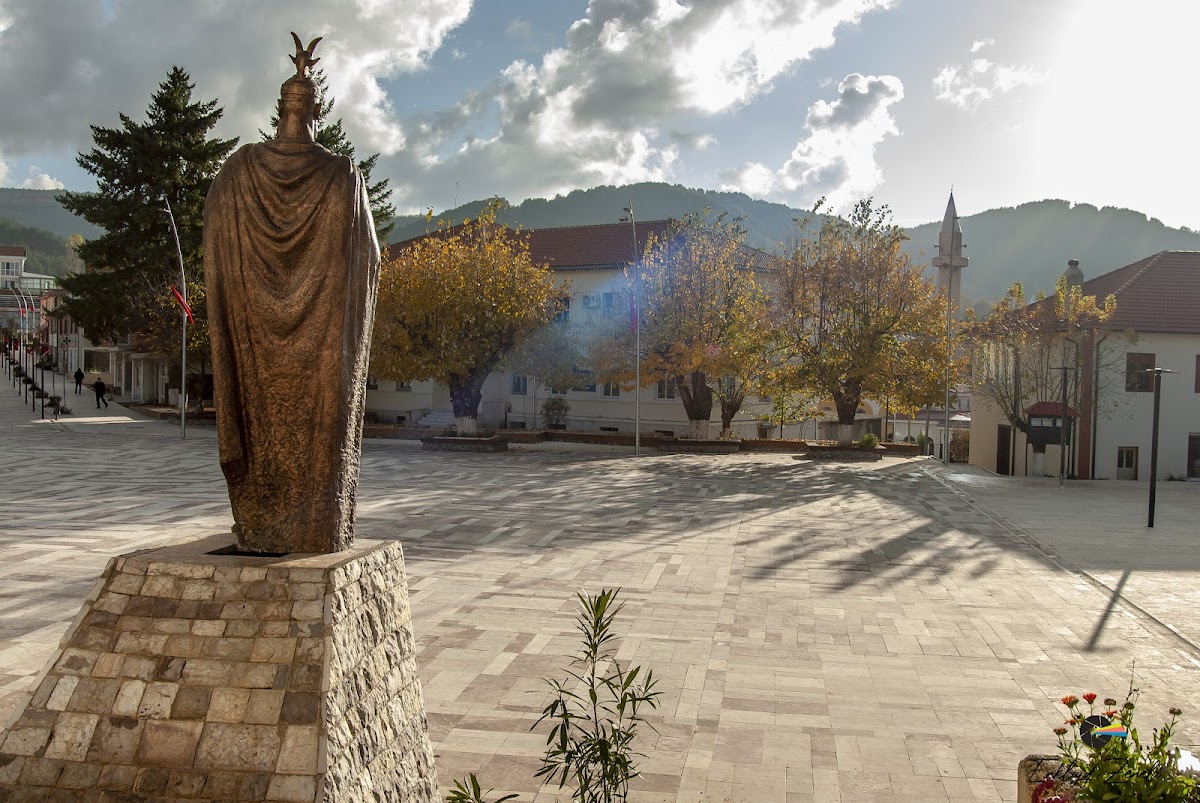 Sheshi Tërbuni. photo 5