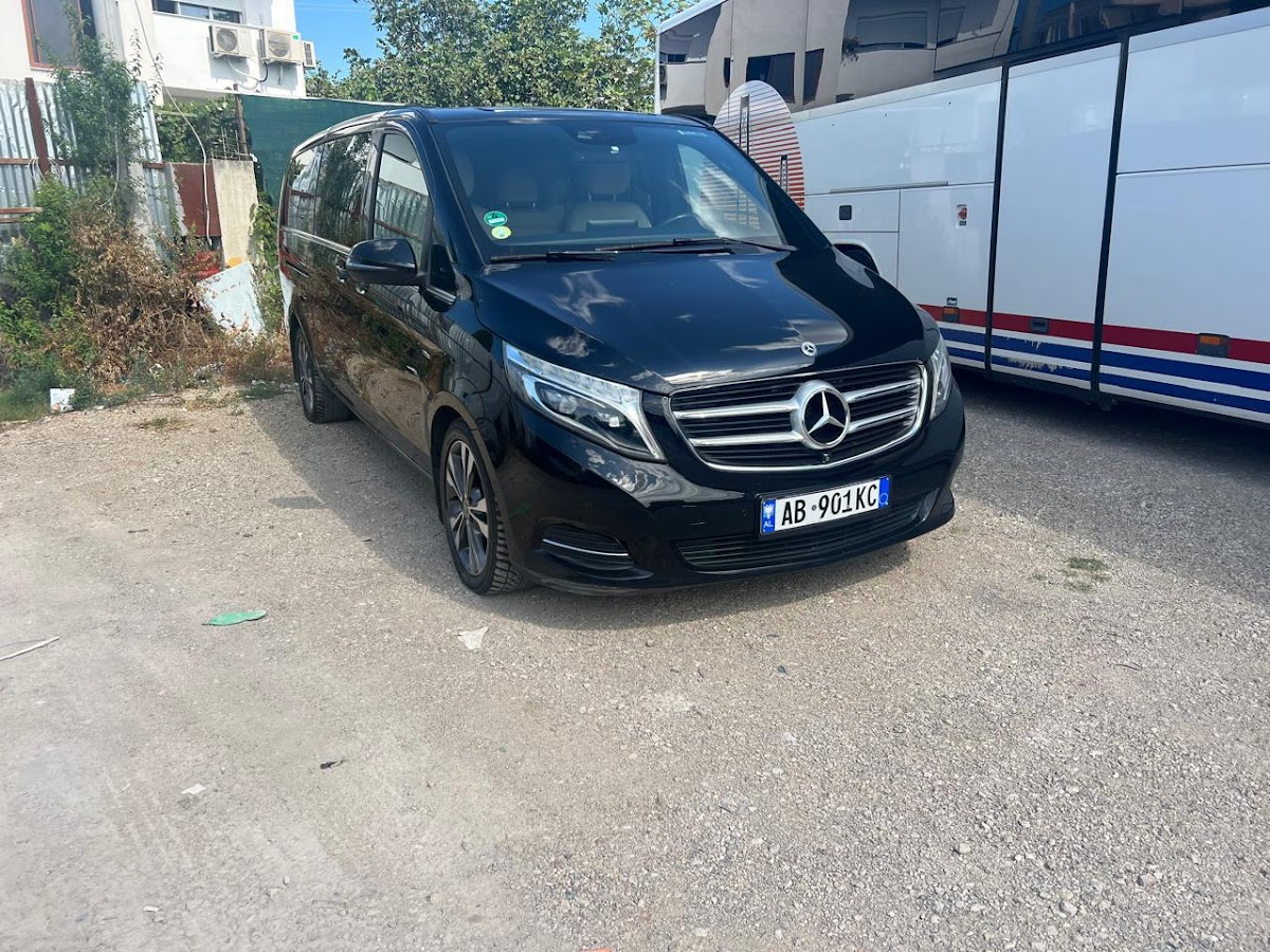 Rental car Gegolli