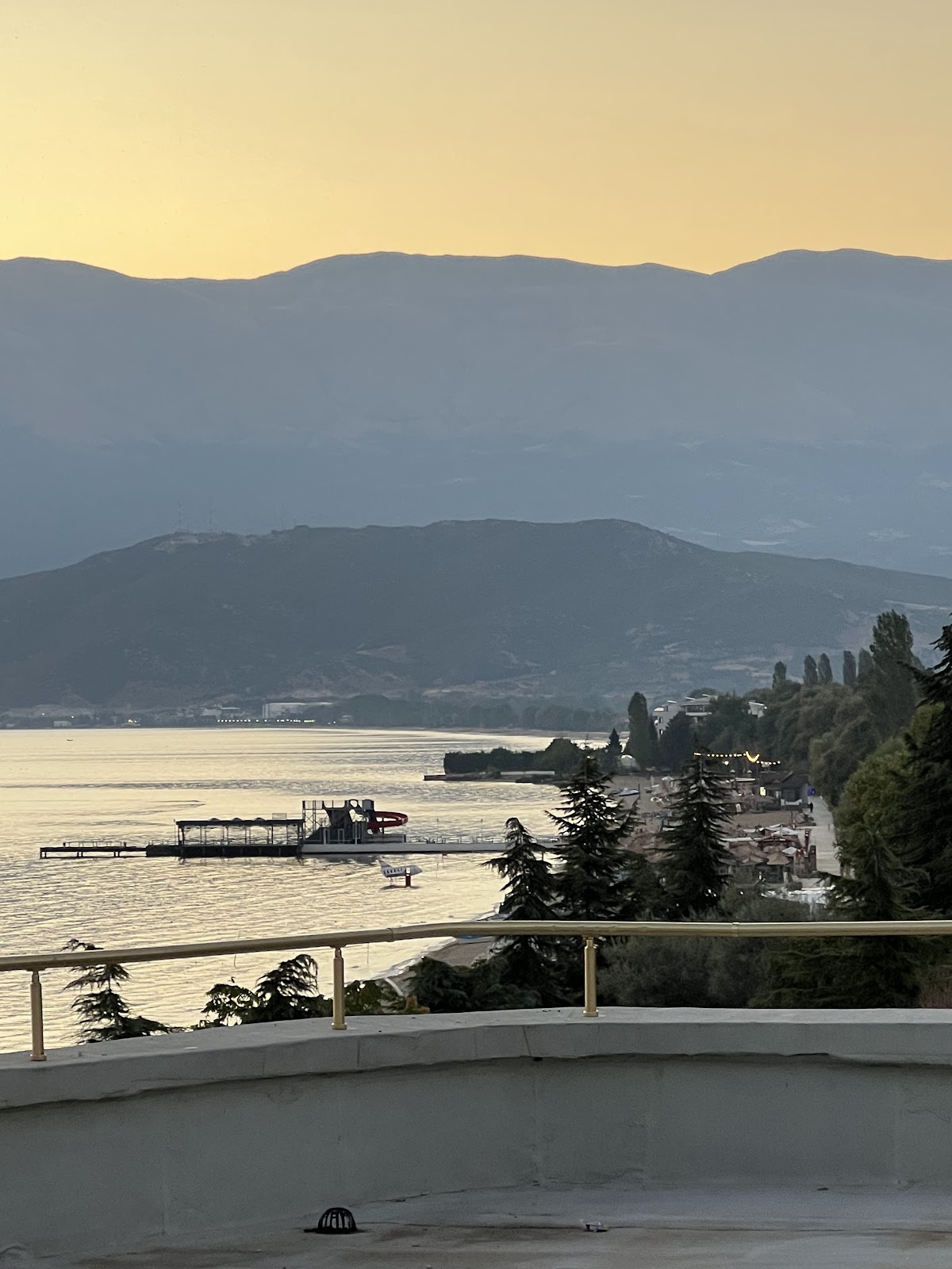 Kendi Veres photo 2