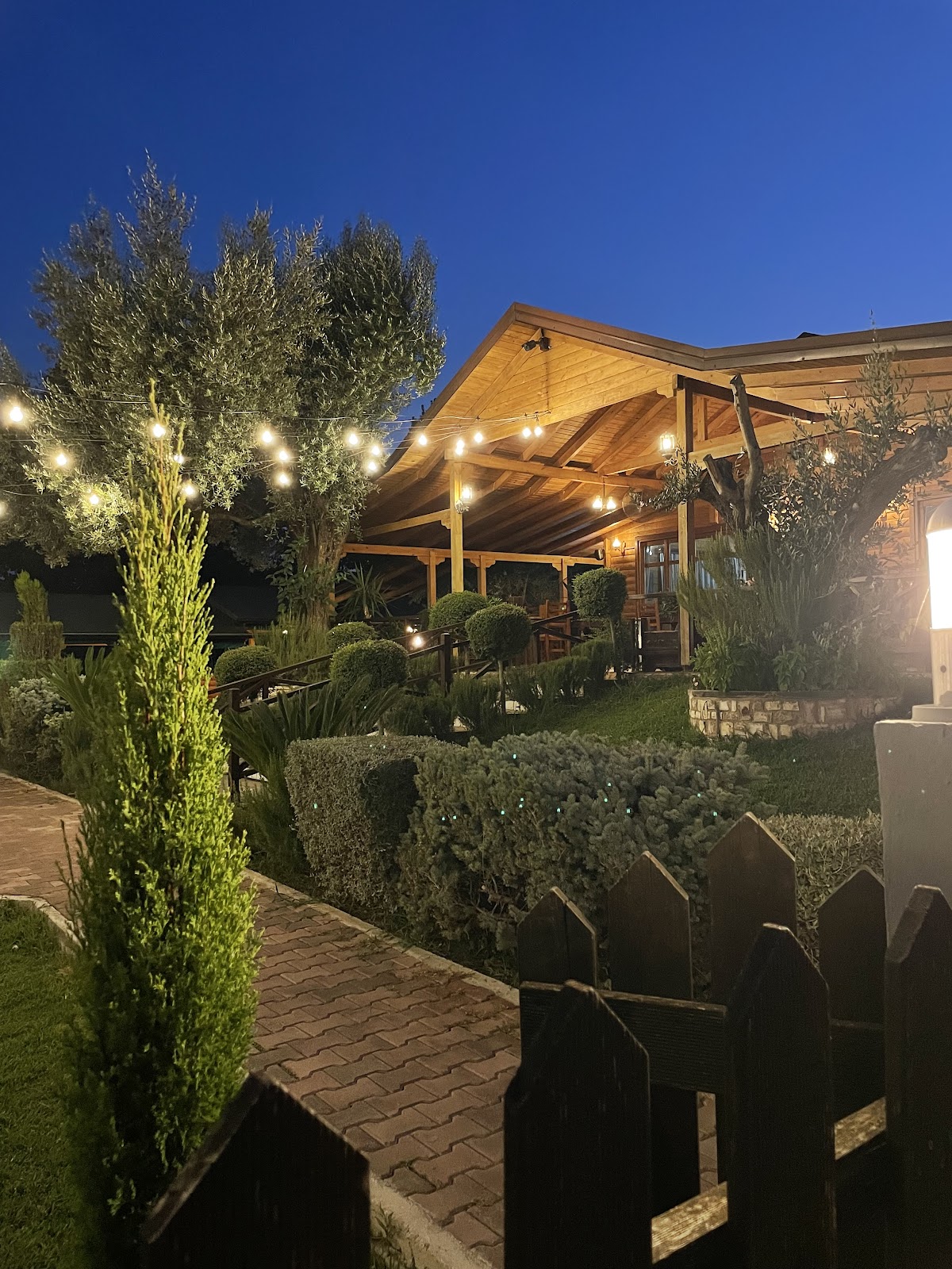 RESTAURANT EDONI photo 4