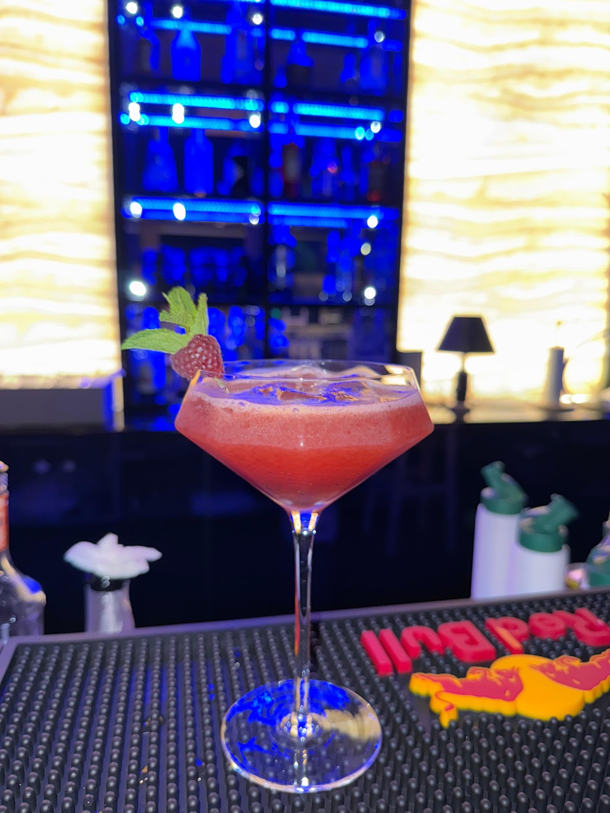 Diamond Terrace Lounge