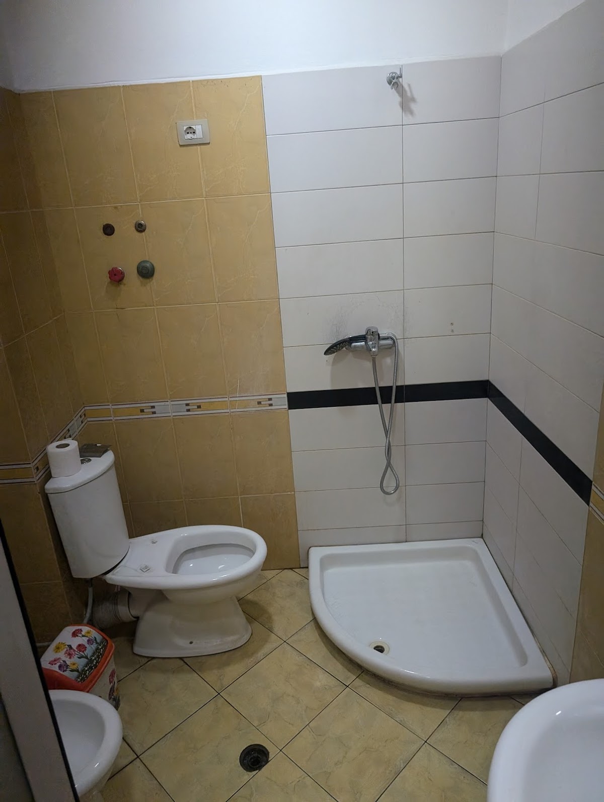 Hotel ERI Fushë - Mamurras photo 5