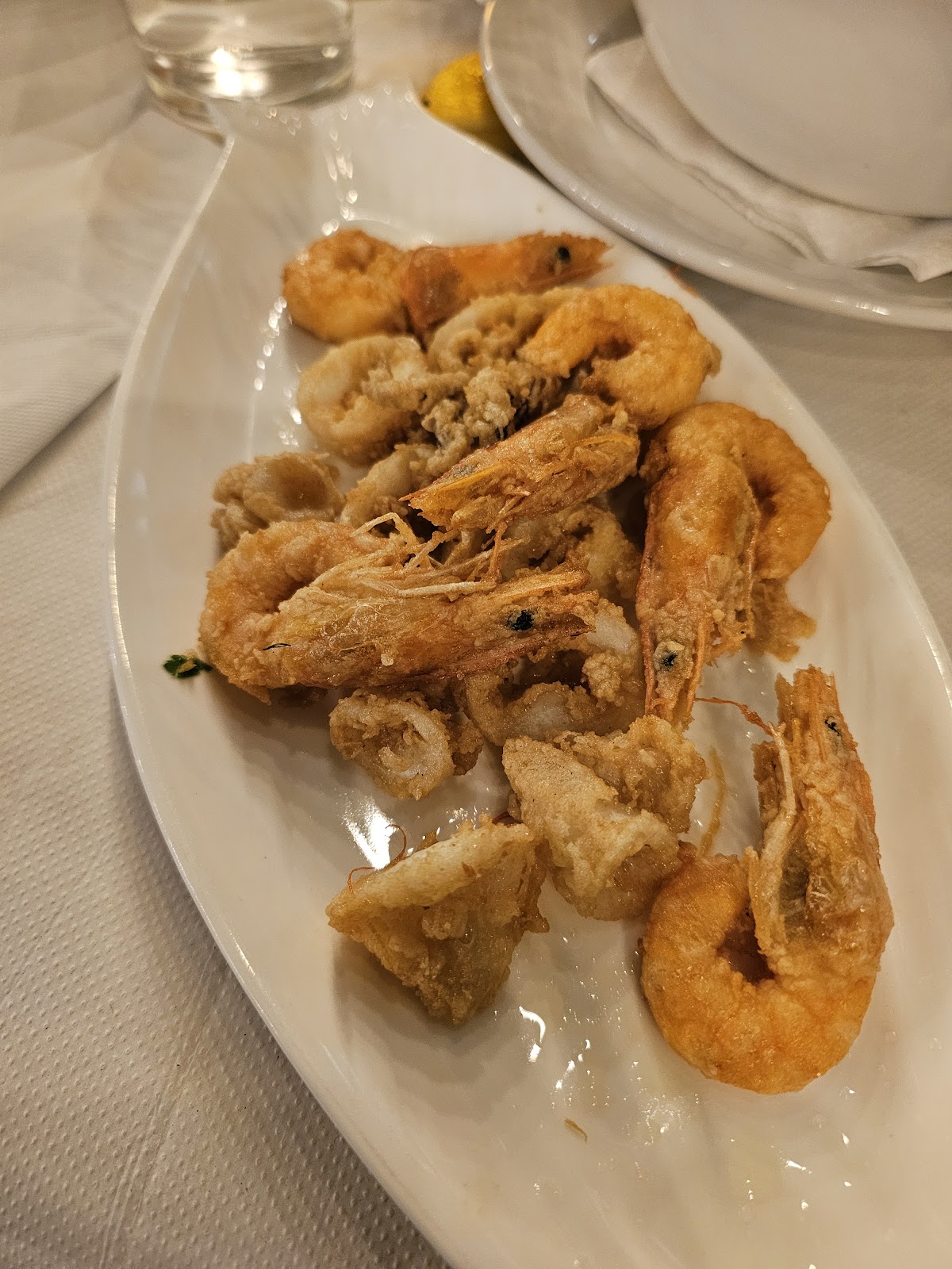 100 Shijet e Detit - Seafood Restaurant photo 3