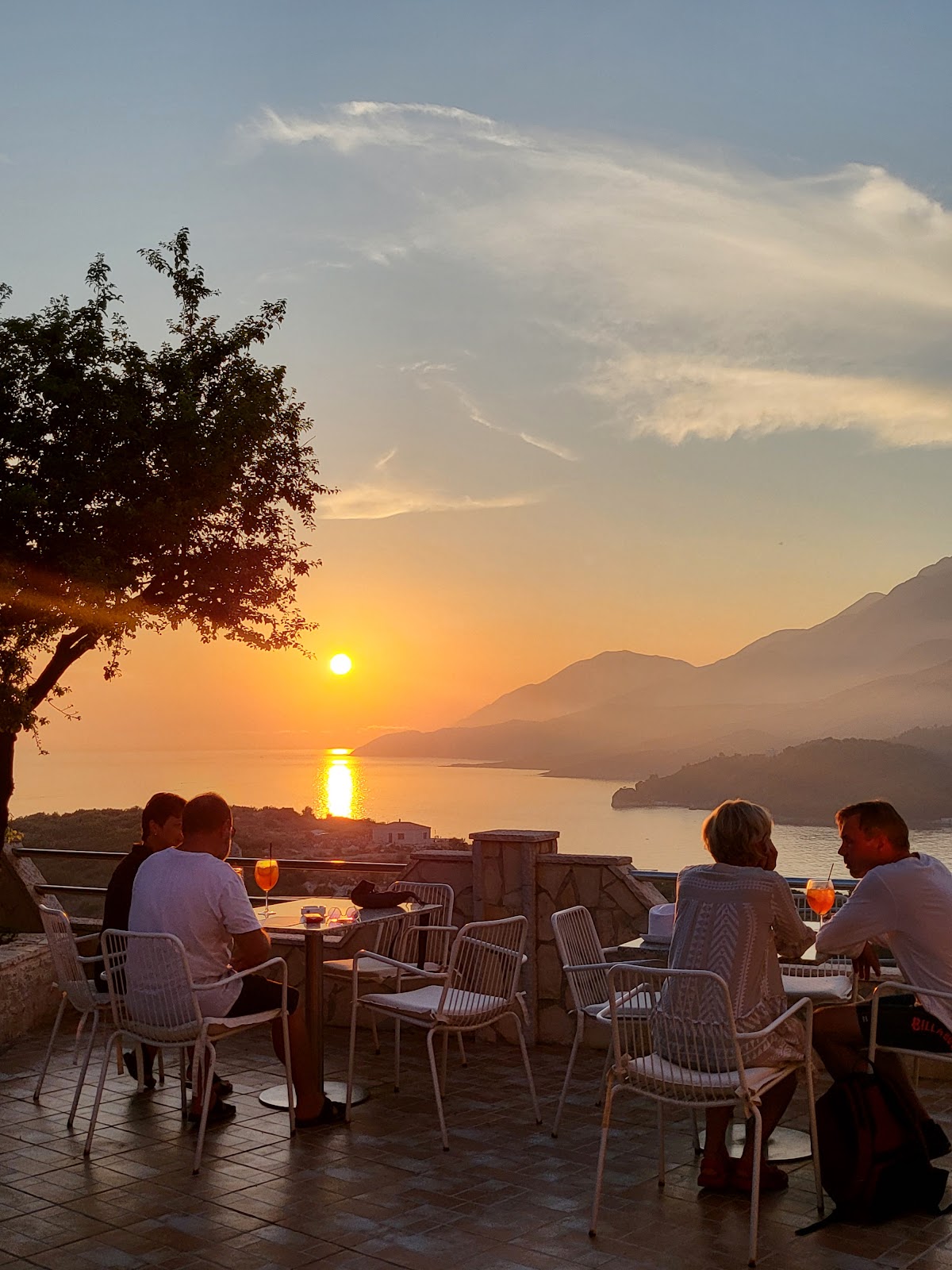 Sunset Serenity Bar photo 3