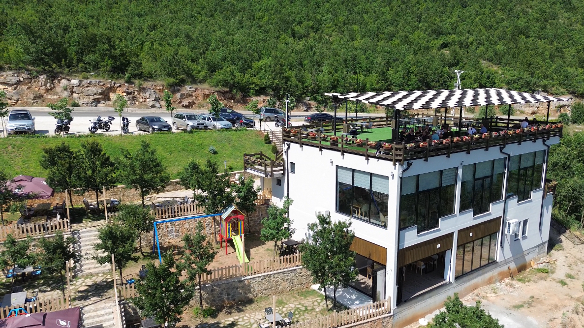 Bar Kafe & Restorant BRRUTI photo 3