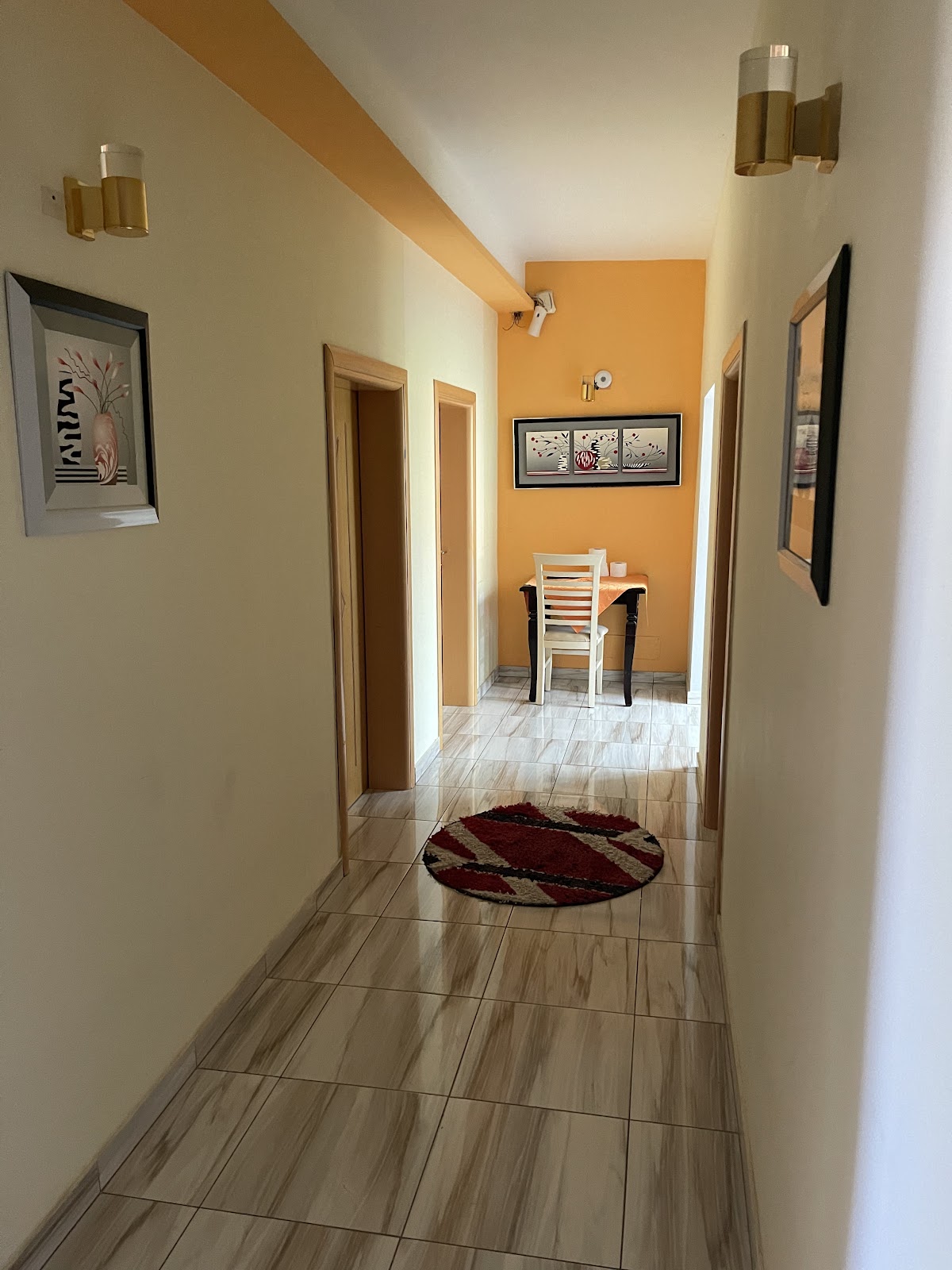 Hostel Shkodra Lake KM ZERO photo 4