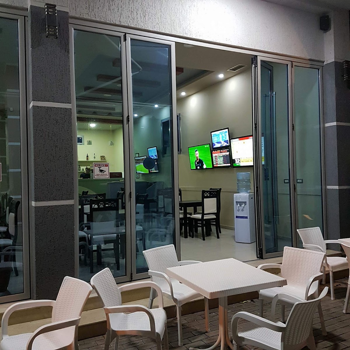 Ersado Bar photo 4