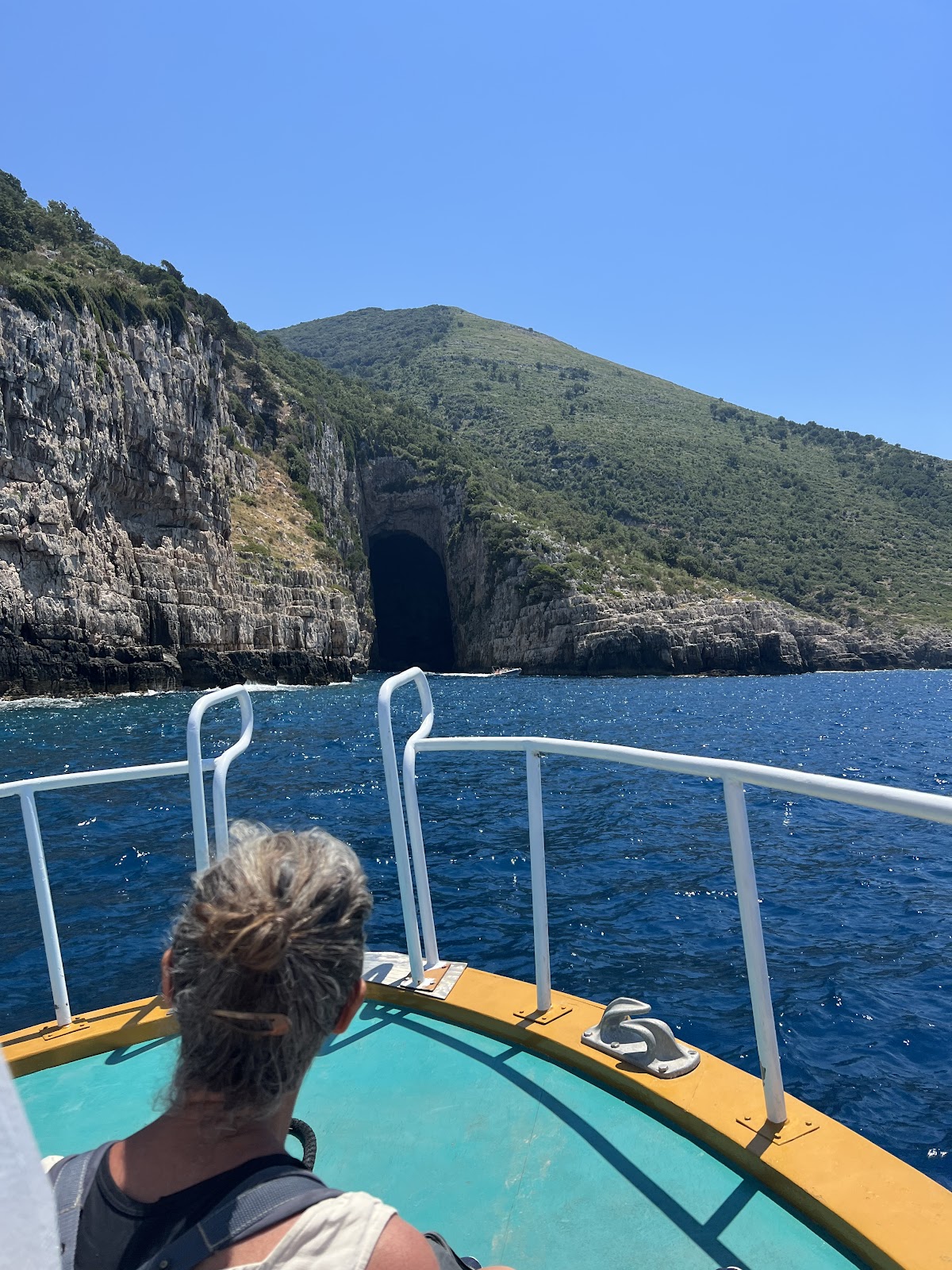 Teuta Boat Tours photo 4