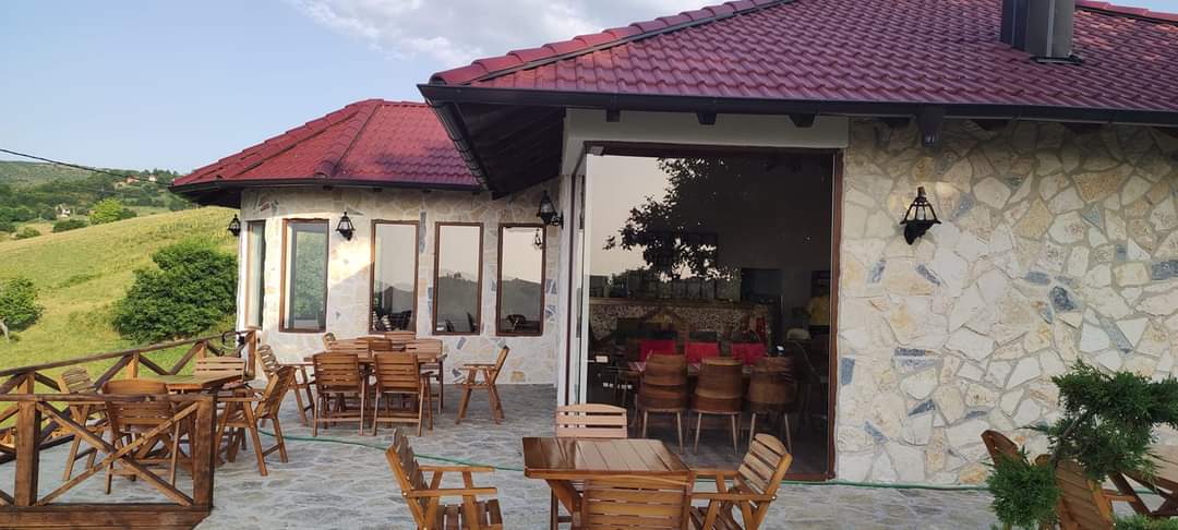Guri i Bardhë photo 2